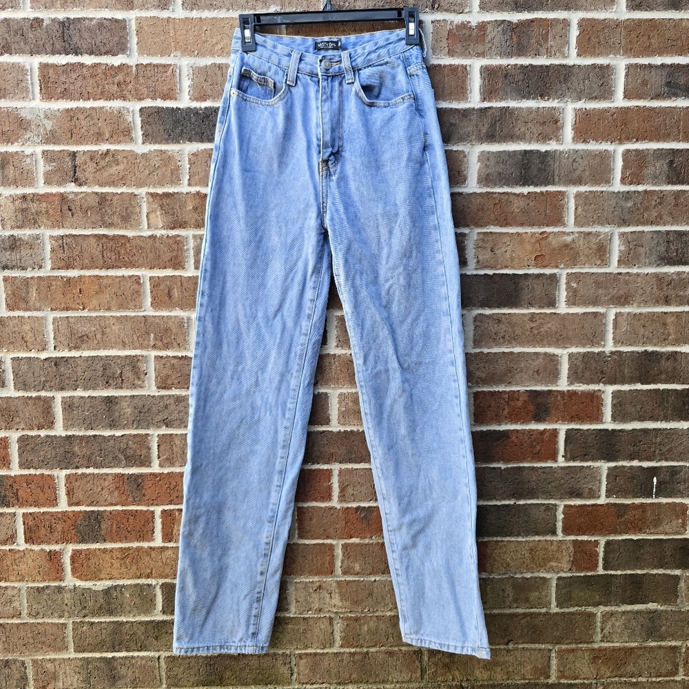Nasty Gal High Waisted Light Wash Jeans Size 2 90s Straight Leg Denim